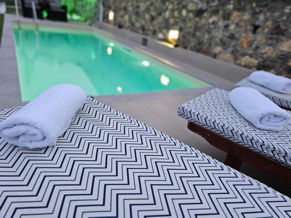 Elia Paradise Villa With Private Pool 伊拉克利翁 外观 照片