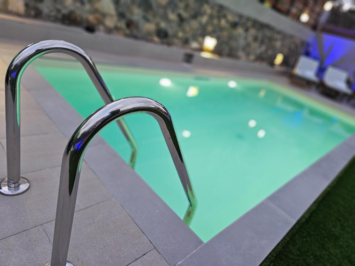 Elia Paradise Villa With Private Pool 伊拉克利翁 外观 照片