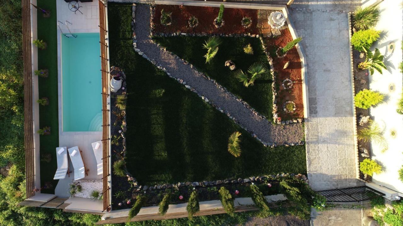 Elia Paradise Villa With Private Pool 伊拉克利翁 外观 照片