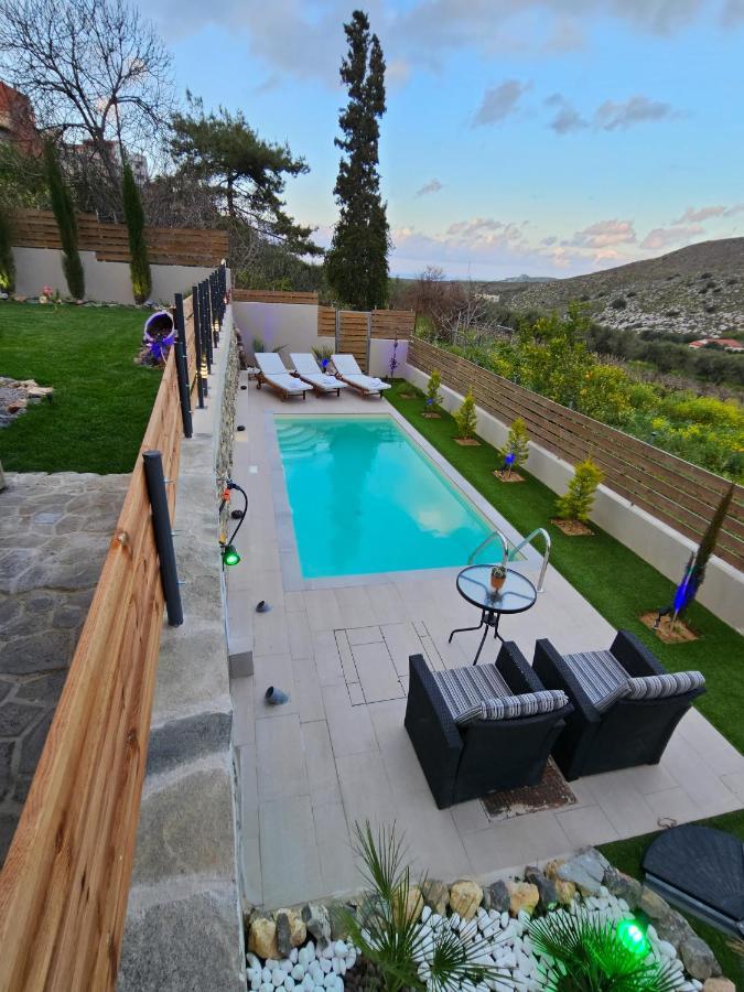 Elia Paradise Villa With Private Pool 伊拉克利翁 外观 照片